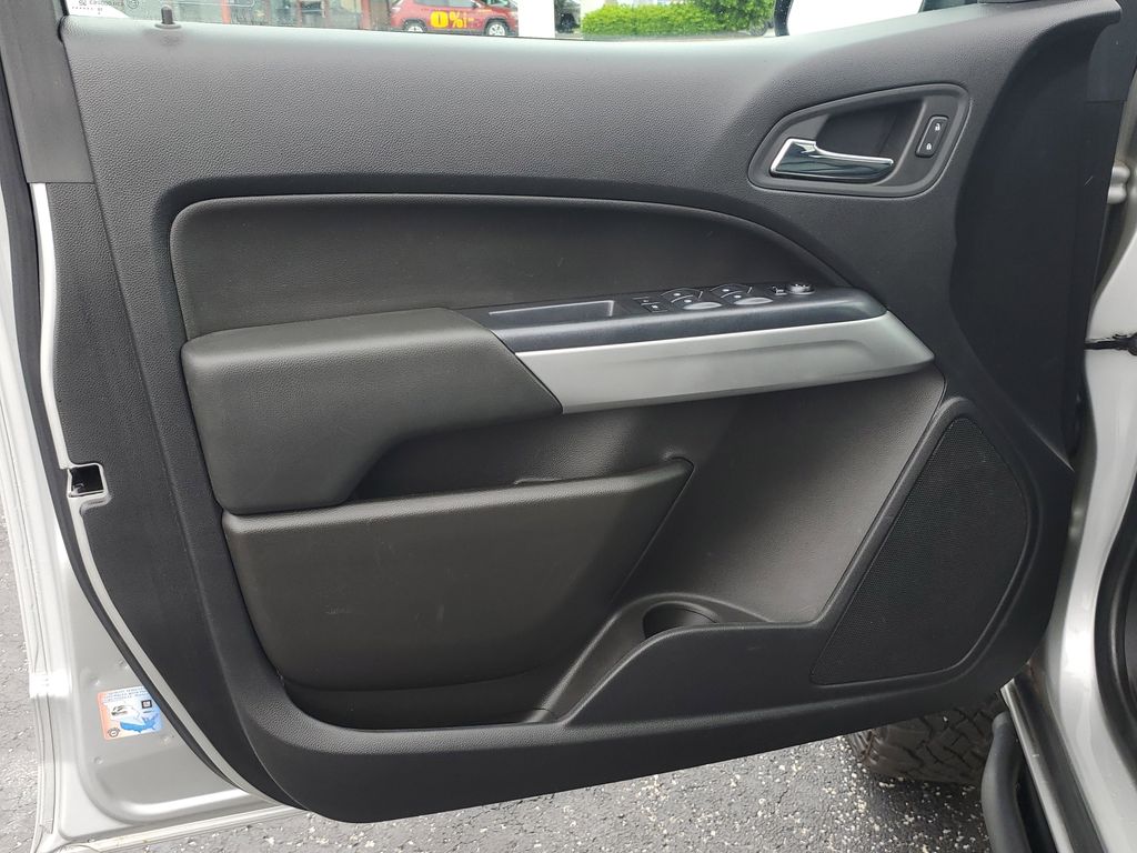 2020 Chevrolet Colorado ZR2 photo 18
