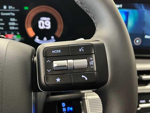 2025 Hyundai Santa Fe SEL photo 36