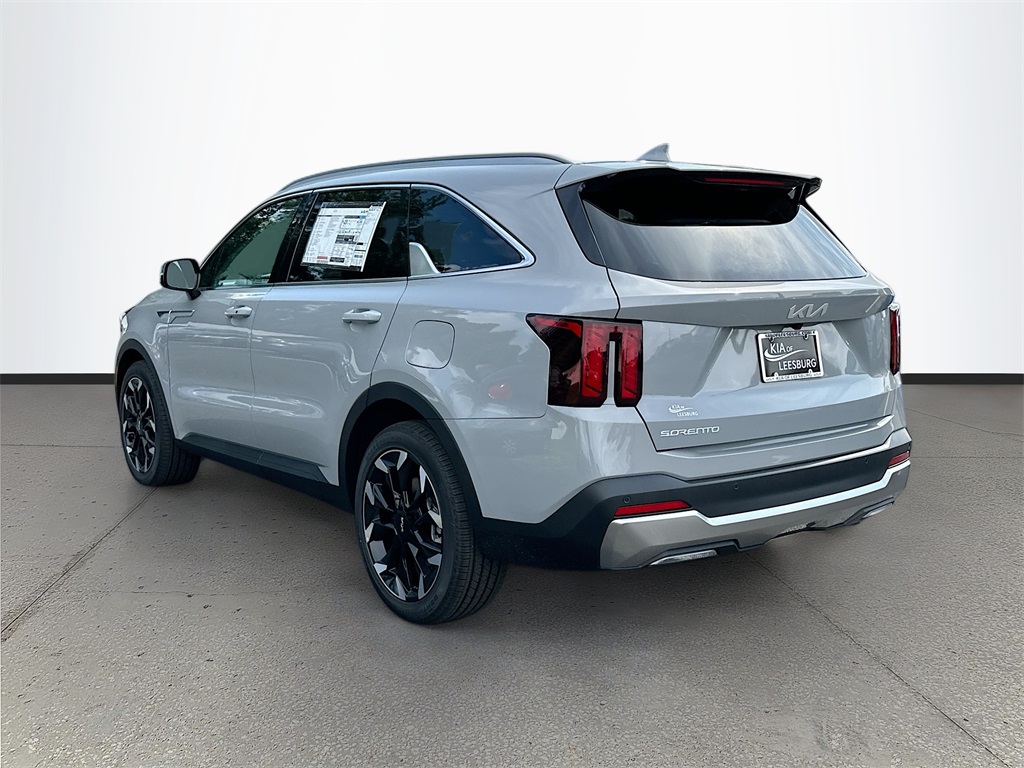 2026 Kia Sorento EX photo 2