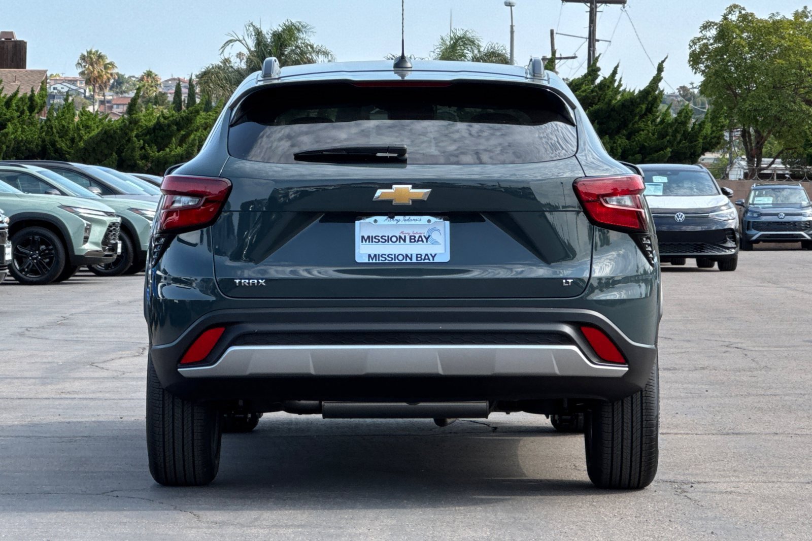 2025 Chevrolet Trax LT photo 3