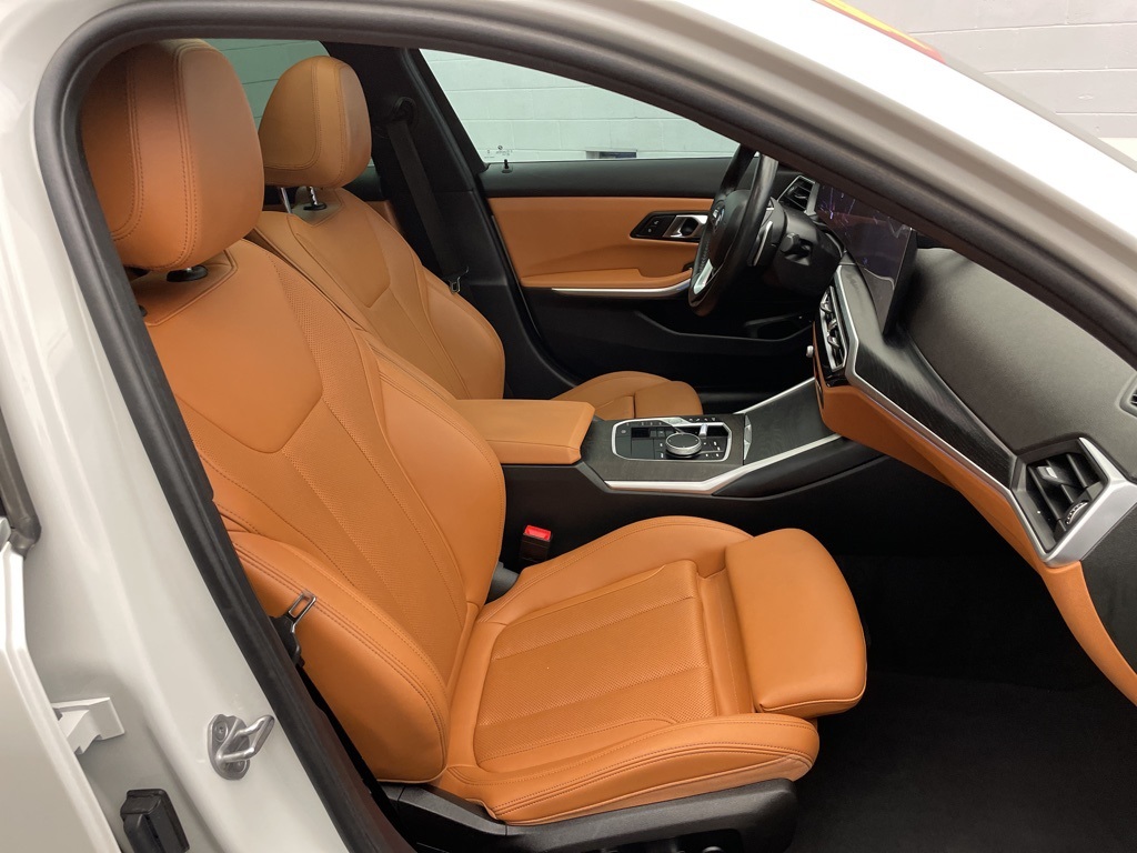 2024 Bmw 330e photo 22