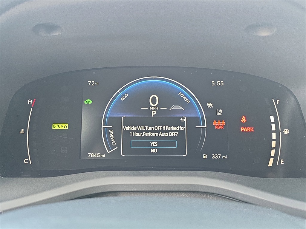 2025 Toyota Camry SE photo 17