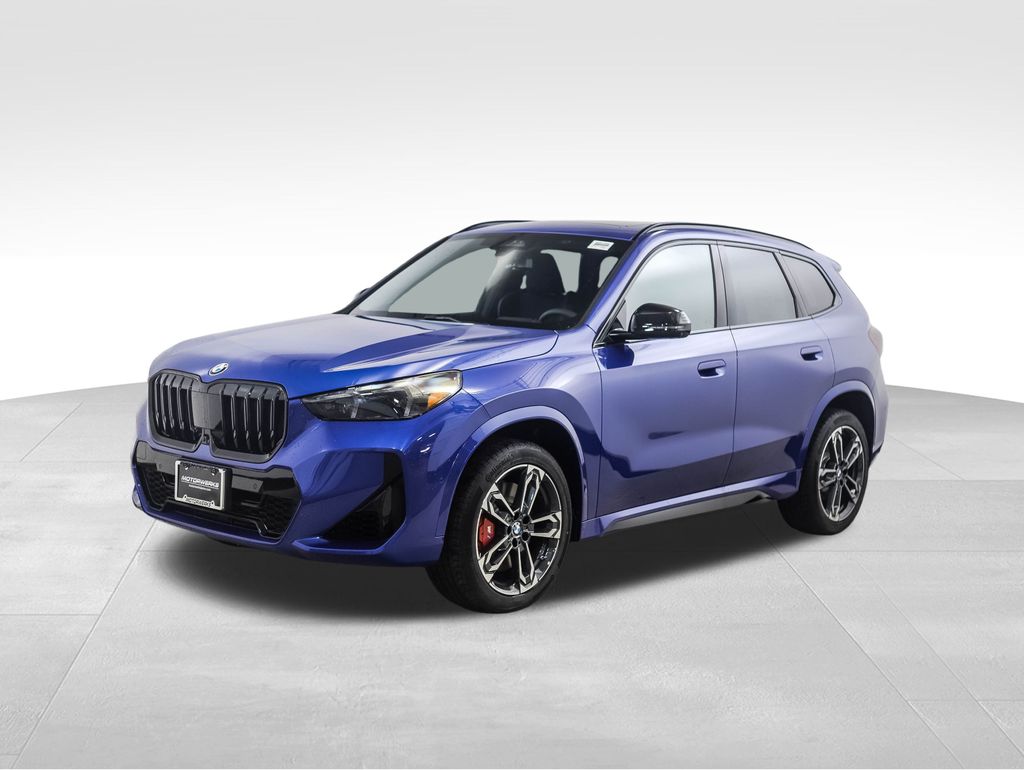 2026 BMW X1 28i's photo