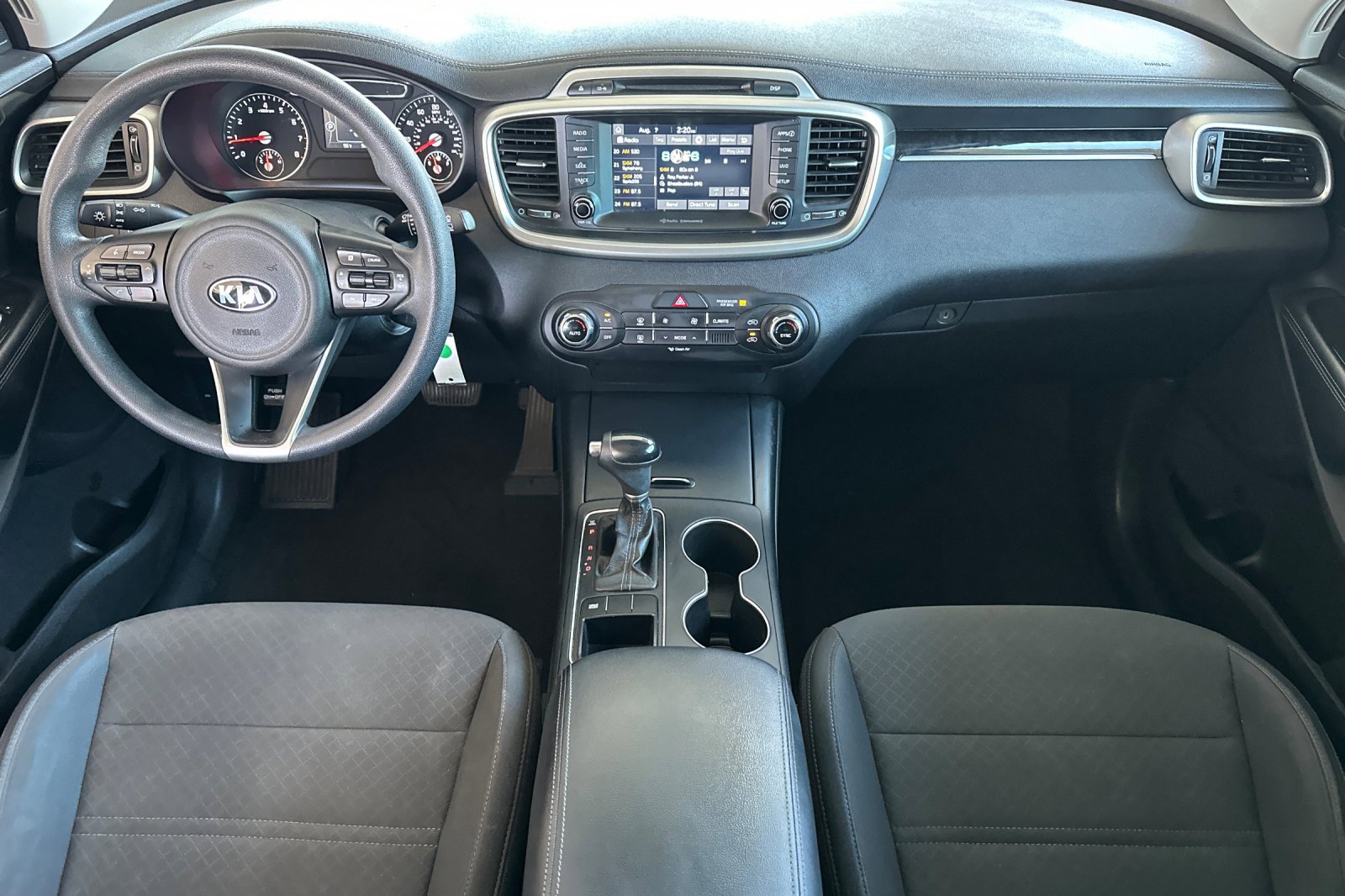 2018 Kia Sorento LX photo 12