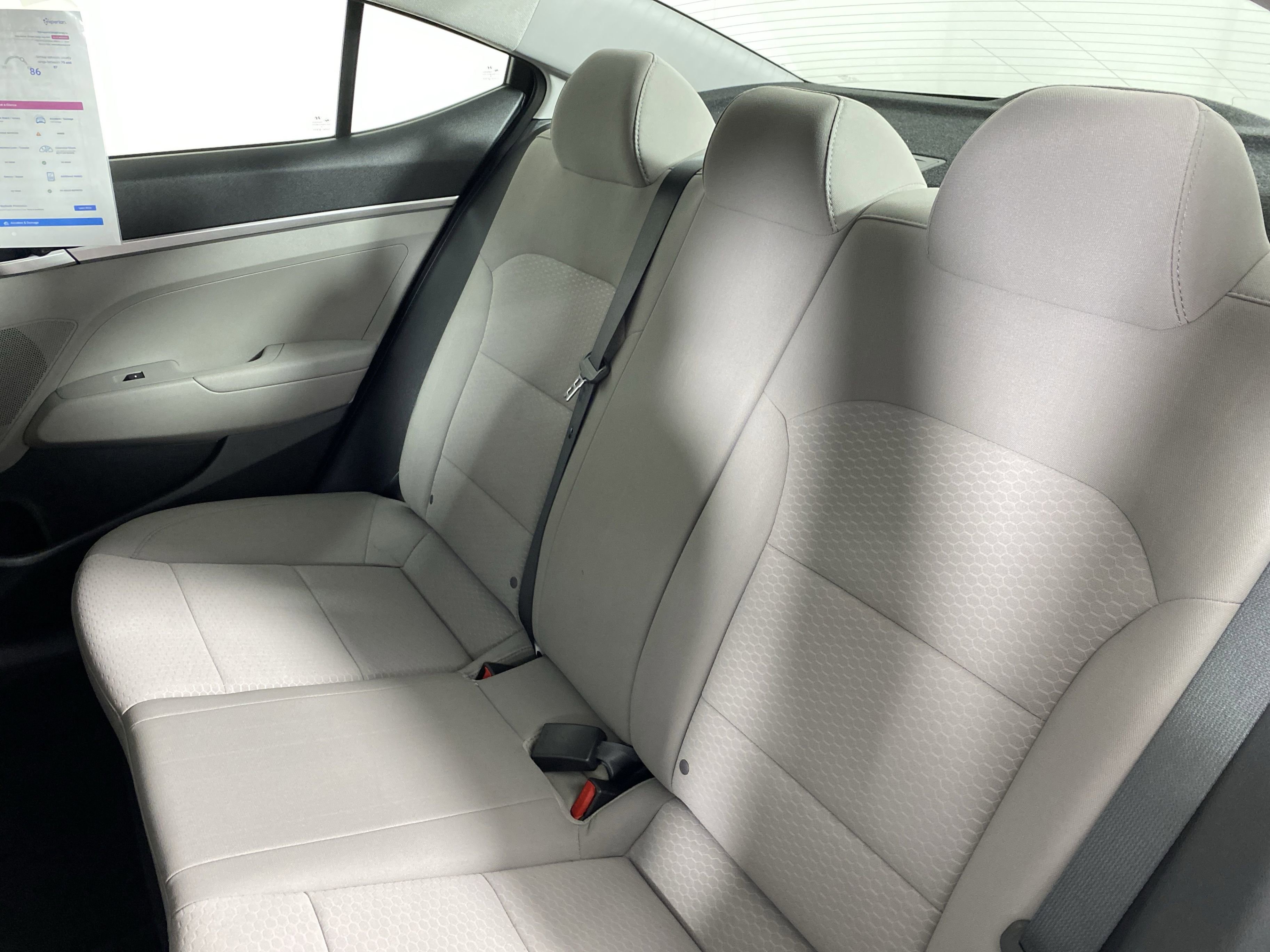 2019 Hyundai Elantra SE photo 4
