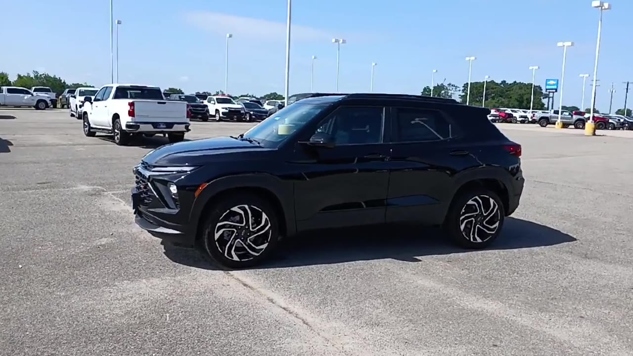 2026 Chevrolet Trailblazer RS photo 3