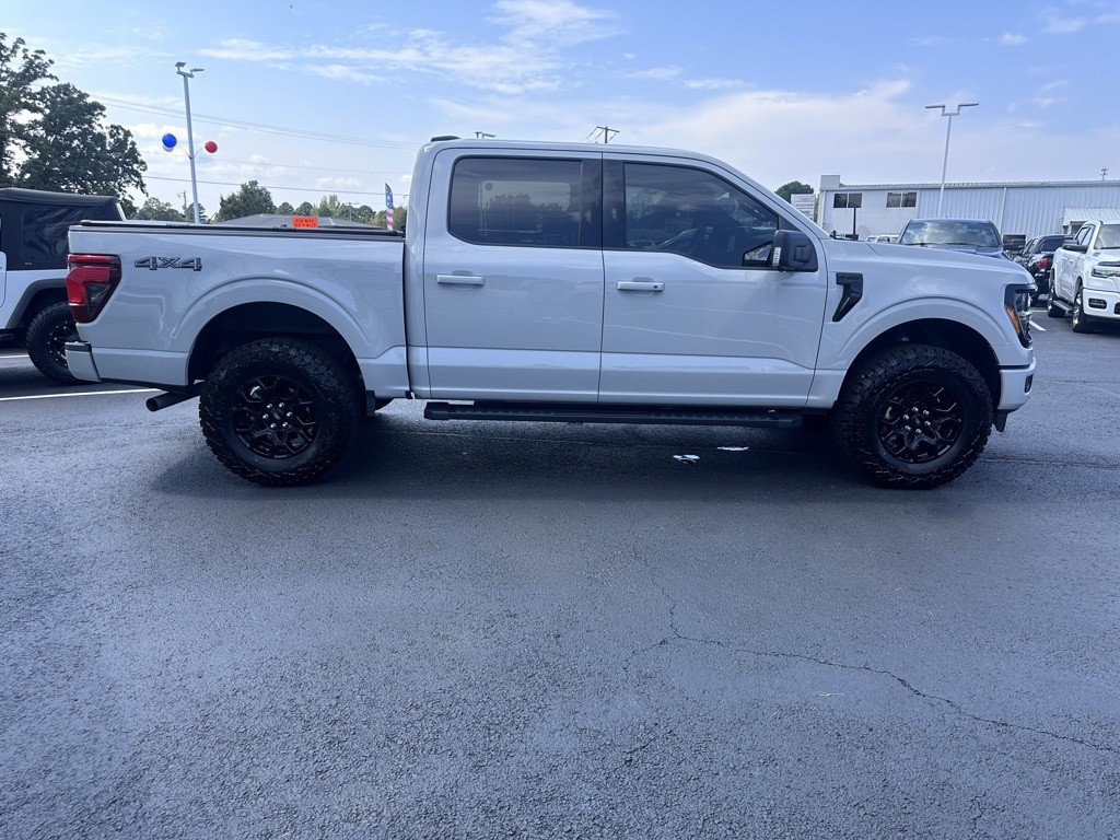 2024 Ford F-150 XLT photo 29