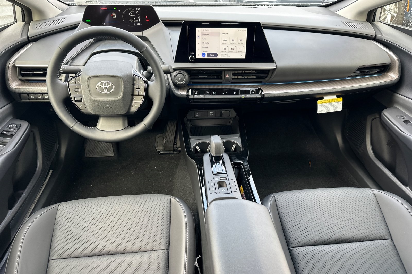 2026 Toyota Prius XLE photo 4