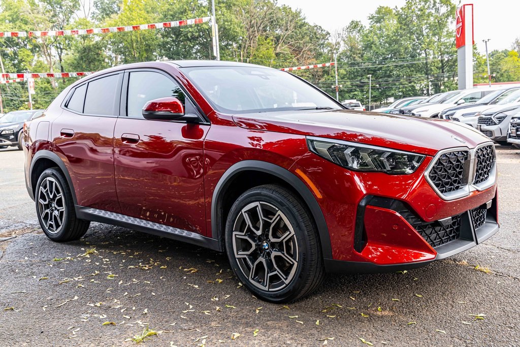 2025 BMW X2 28i's photo