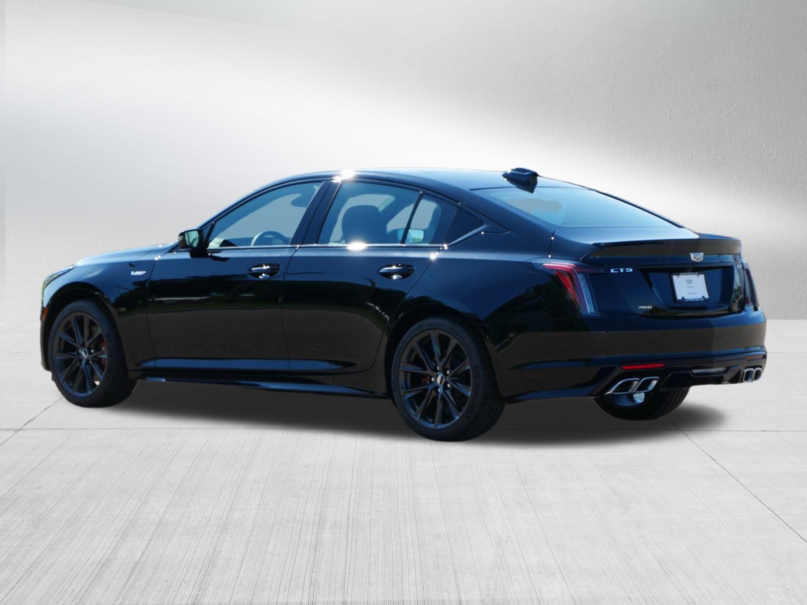 2026 Cadillac CT5 V photo 5