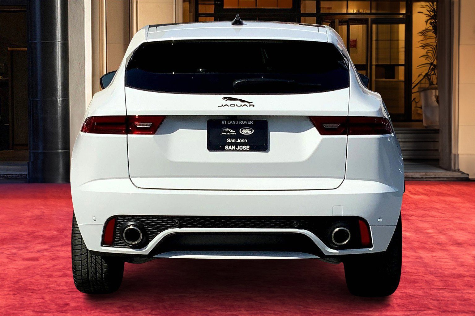 2024 Jaguar E-PACE R-Dynamic SE photo 3