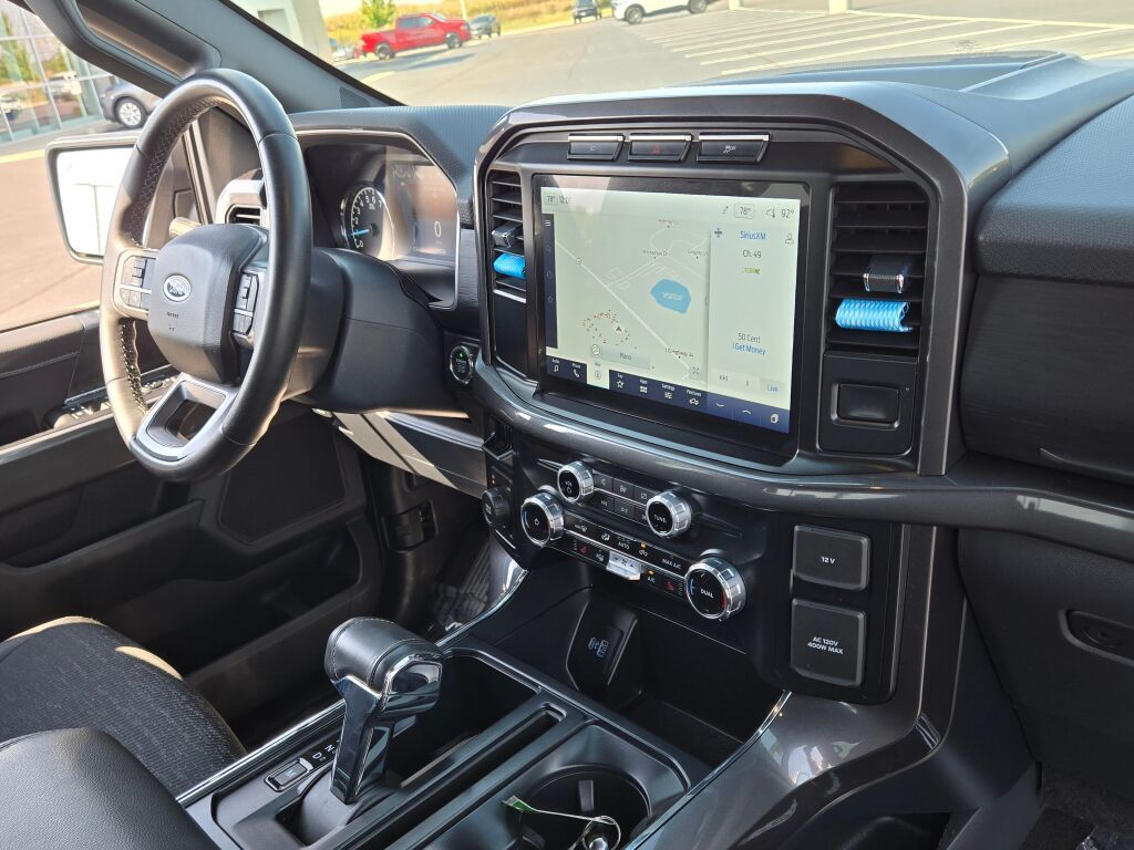 2023 Ford F-150 XLT photo 7