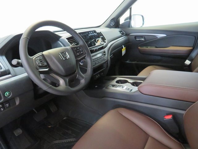 2025 Honda Ridgeline RTL photo 3