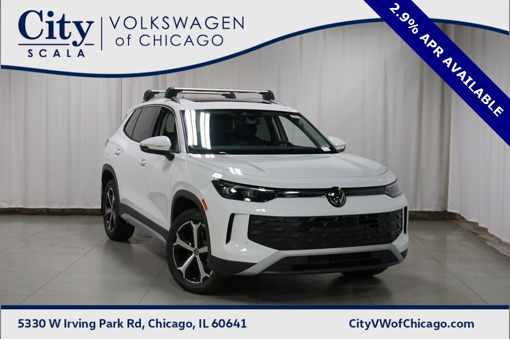 2025 Volkswagen Tiguan SE's photo