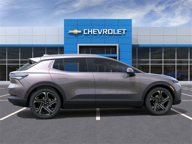 2026 Chevrolet Equinox EV 1LT photo 2