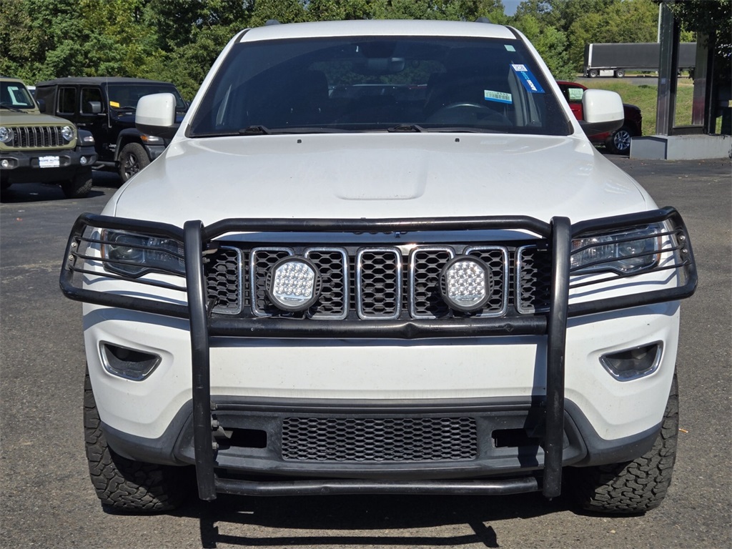 2017 Jeep Grand Cherokee Laredo photo 6