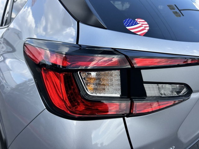 2025 Subaru Crosstrek Premium photo 8