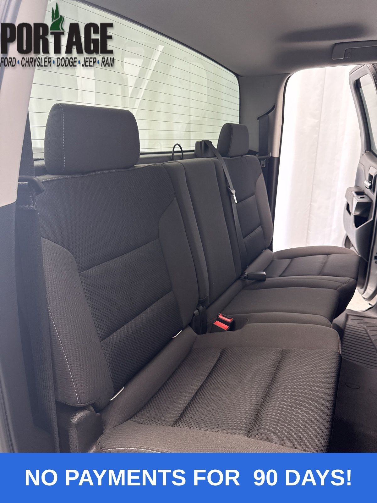 2018 Chevrolet Silverado 1500 LT photo 27