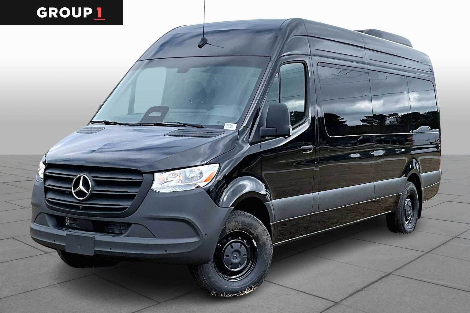 2026 Mercedes-Benz Sprinter Passenger Van Base's photo