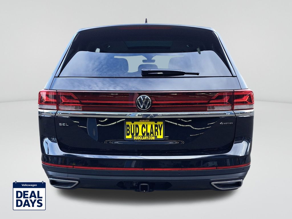 2025 Volkswagen Atlas SEL photo 3