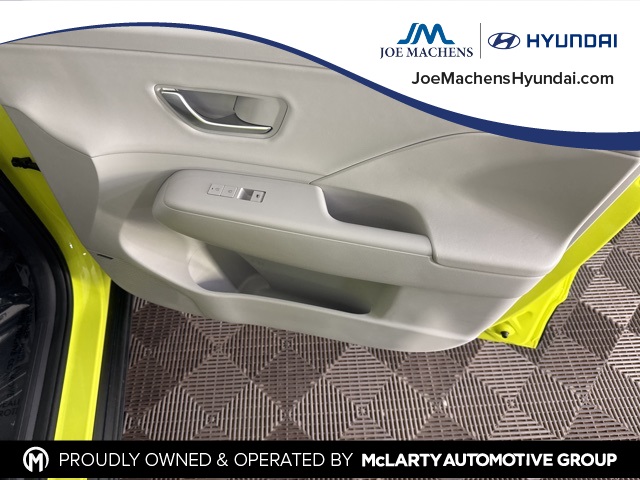 2024 Hyundai Kona Limited photo 13