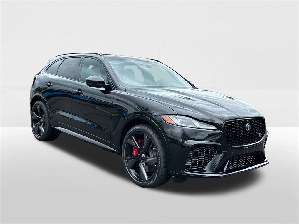 2026 Jaguar F-PACE SVR photo 5