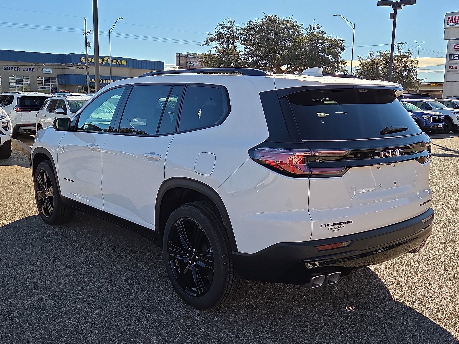 2026 Gmc Acadia Elevation Premium photo 3