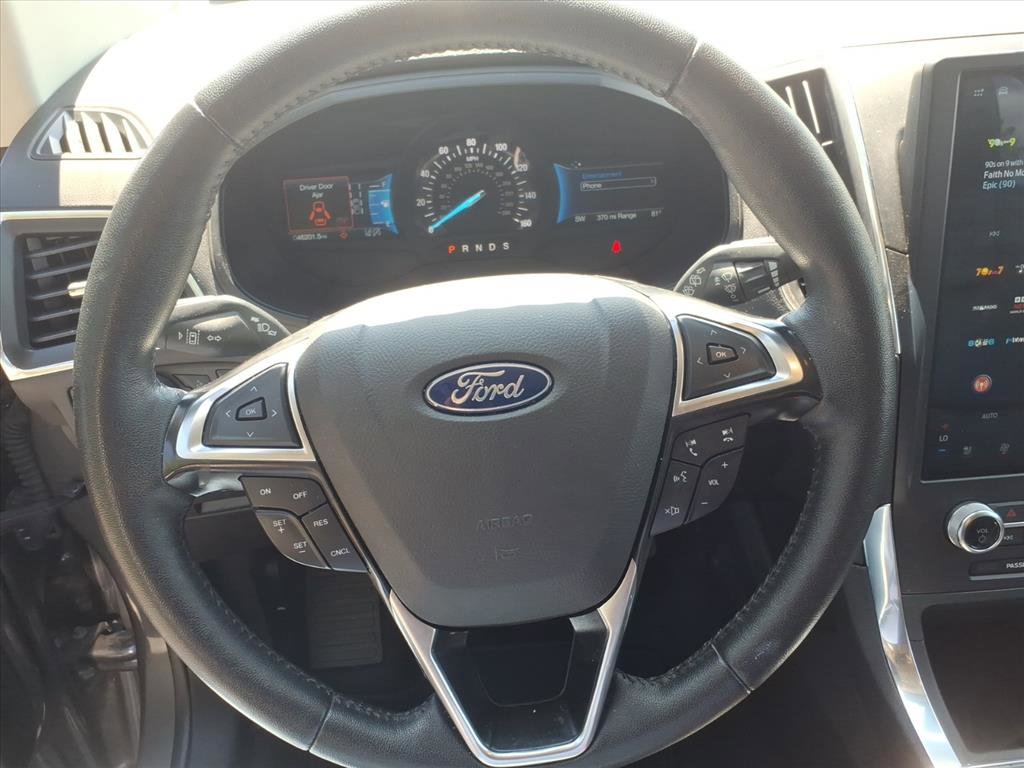 2024 Ford Edge Titanium photo 15