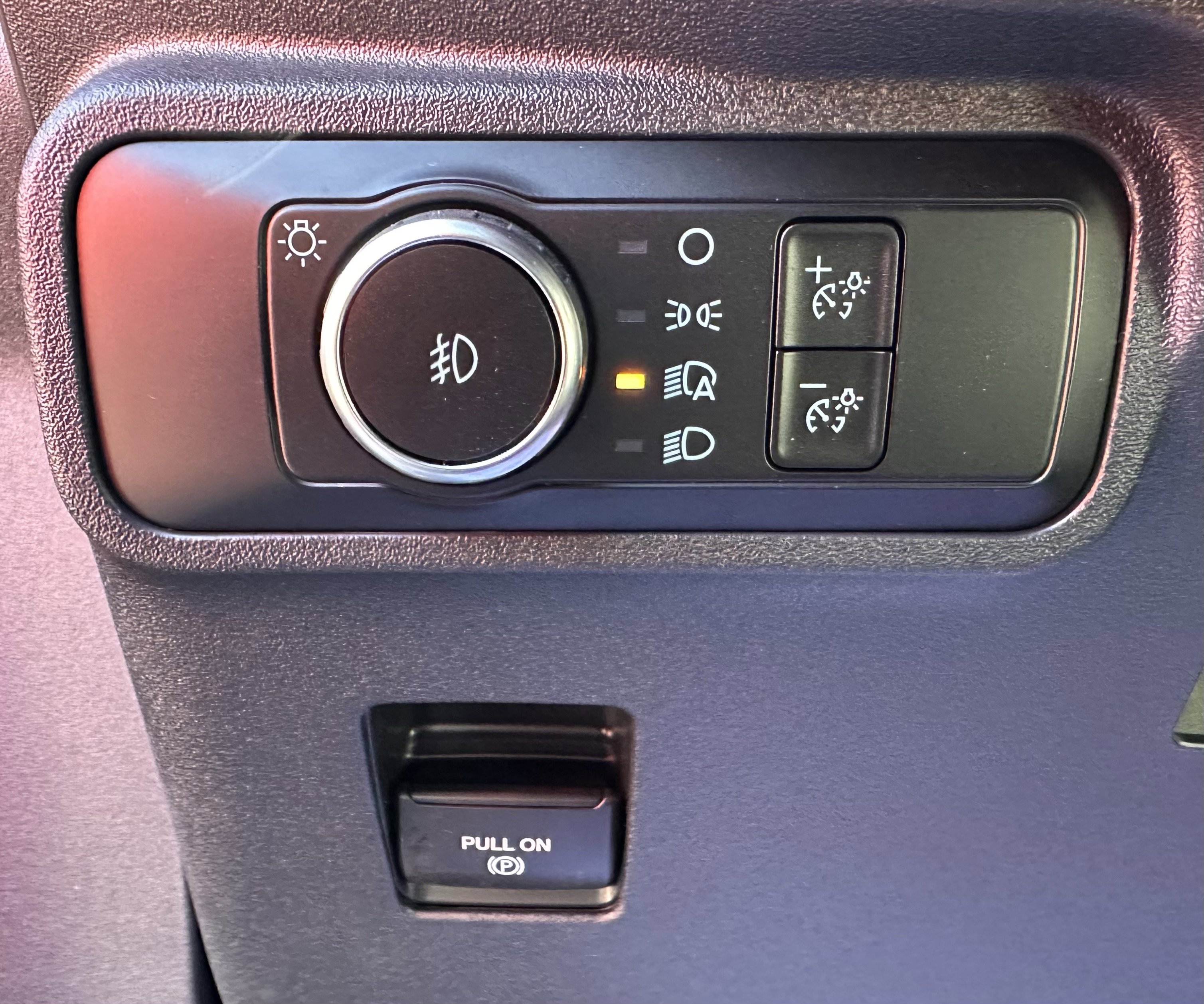 2025 Ford Bronco Outer Banks photo 3