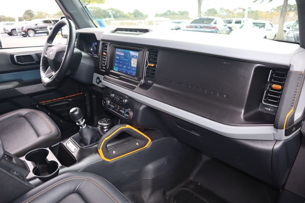 2022 Ford Bronco Badlands photo 23