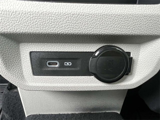 2022 Volkswagen Tiguan SE photo 10