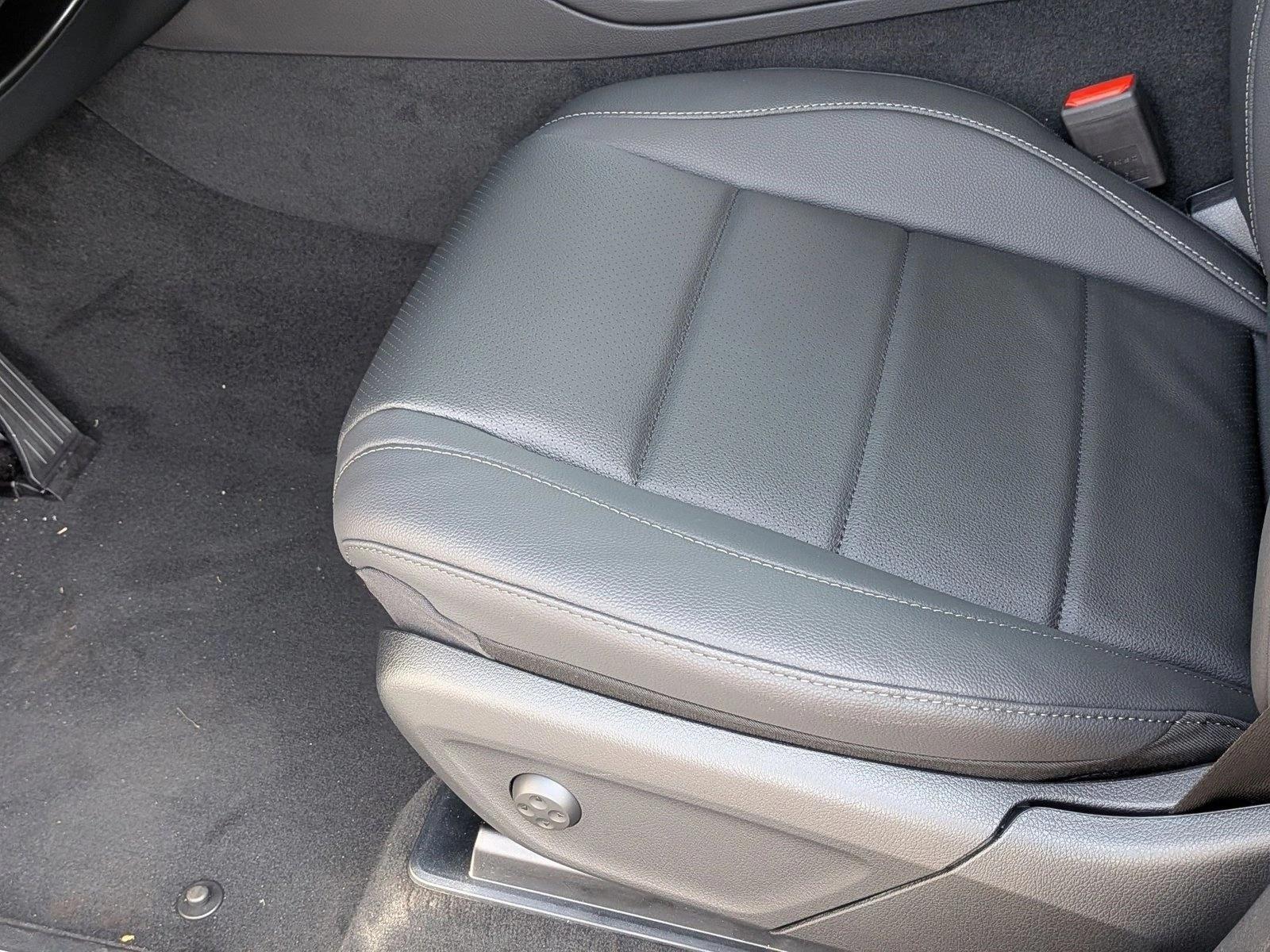 2026 Mercedes Benz GLE 350 4MATIC photo 4