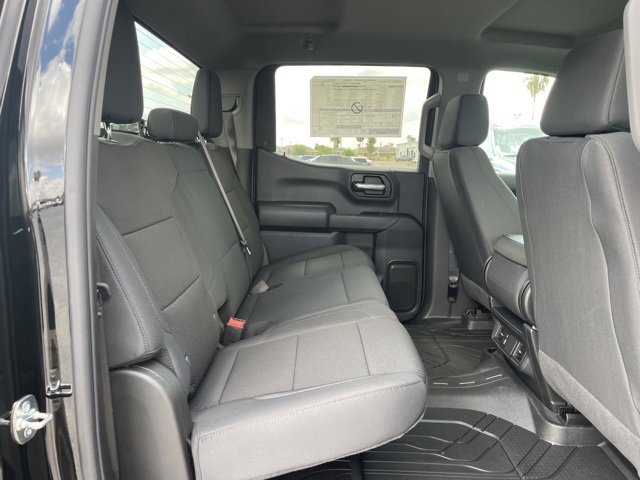 2025 Chevrolet Silverado 1500 photo 13