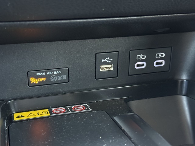 2025 Toyota Camry LE photo 15