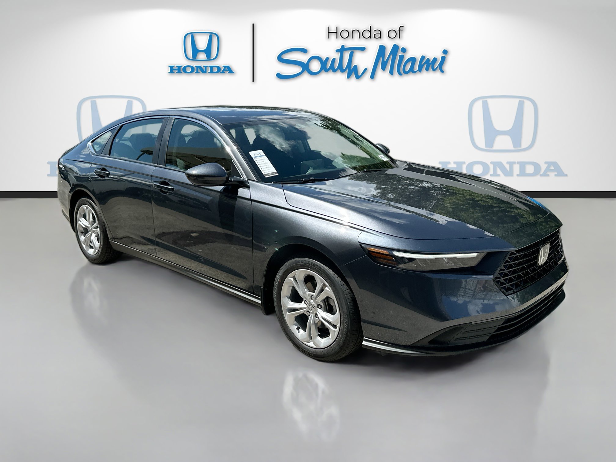 2025 Honda Accord LX's photo