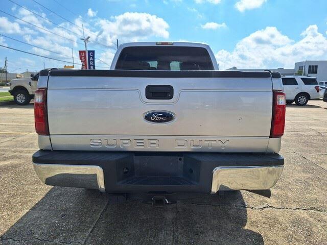 2016 Ford F-250 XLT photo 4