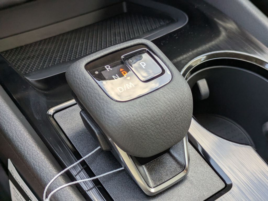 2026 Nissan Rogue S photo 18