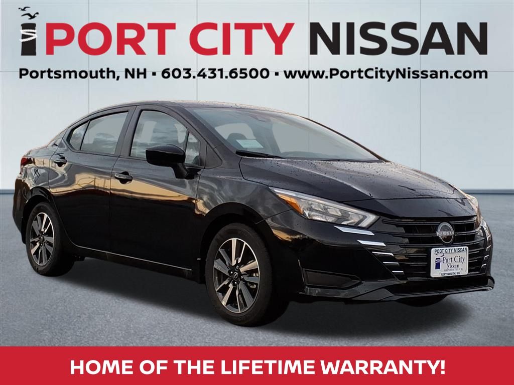 2025 Nissan Versa Sedan SV's photo