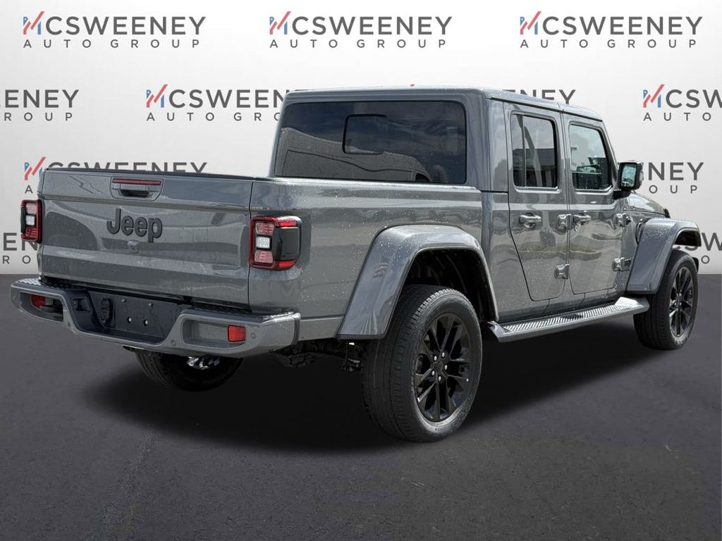 2023 Jeep Gladiator High Altitude photo 4