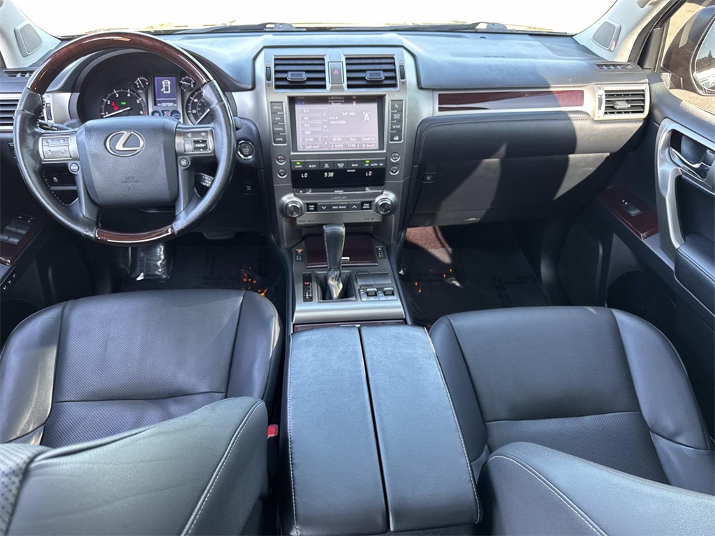 2019 Lexus GX 460 photo 12