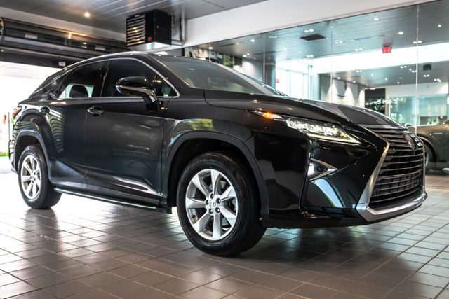 Used 2016 Black Lexus 350 Premium image 1