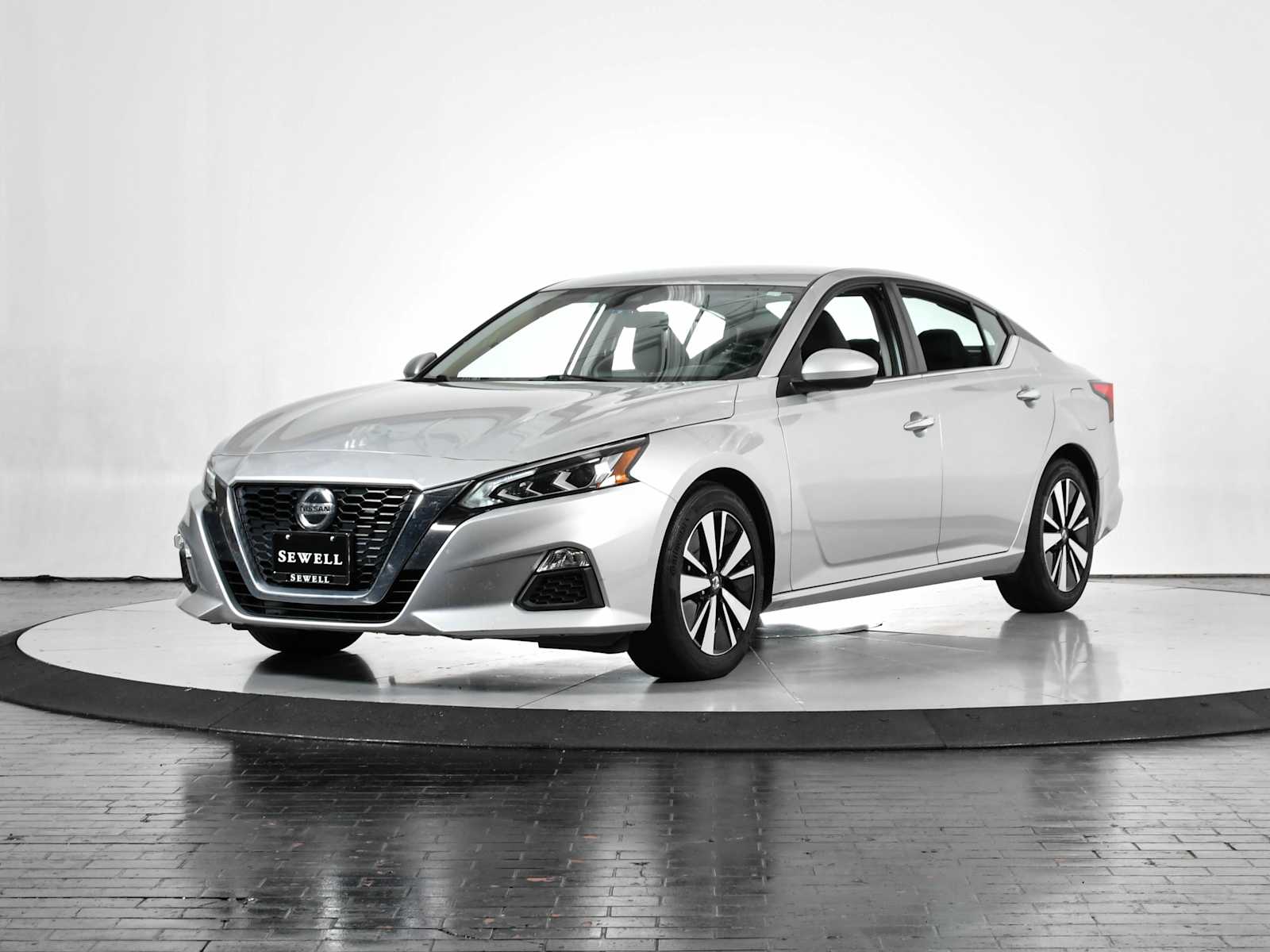2022 Nissan Altima SV