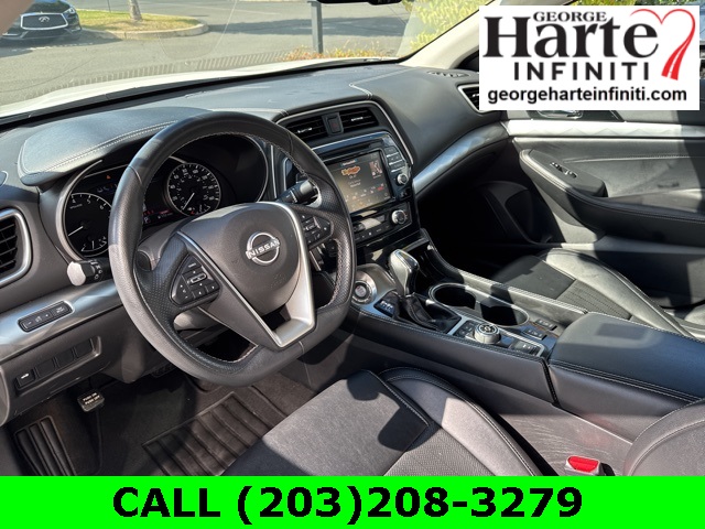2023 Nissan Maxima SV photo 14