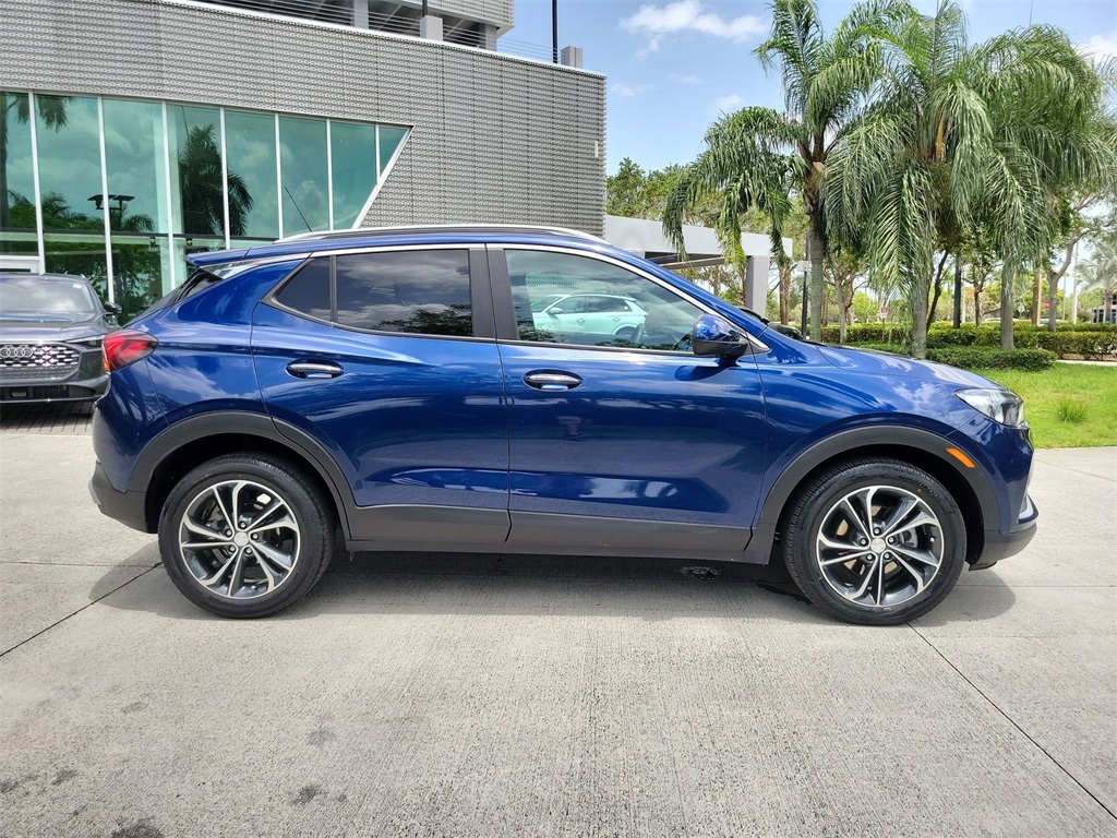 2022 Buick Encore GX Select Sport photo 9