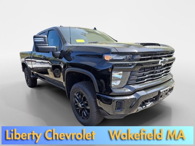 2025 Chevrolet Silverado 2500HD Custom's photo