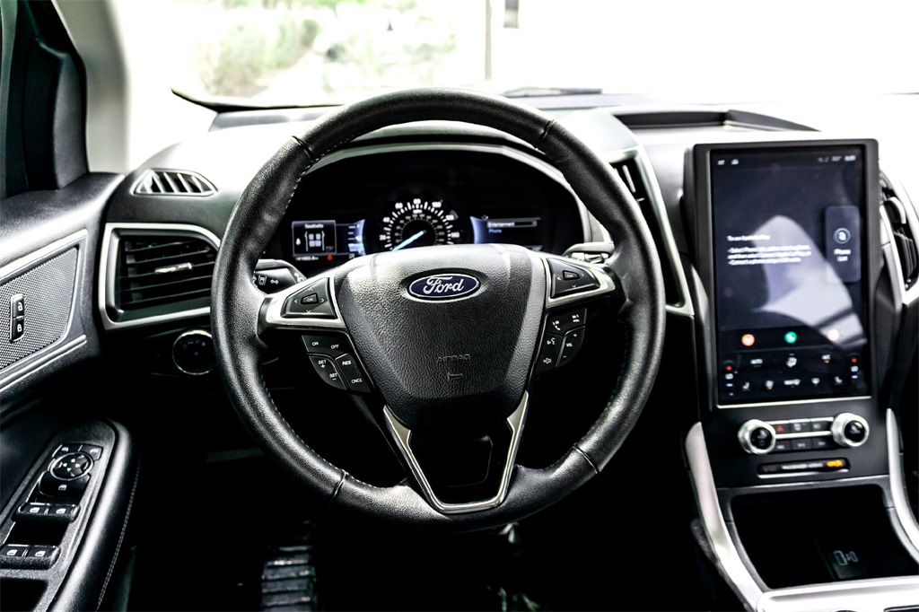 2024 Ford Edge SEL photo 27