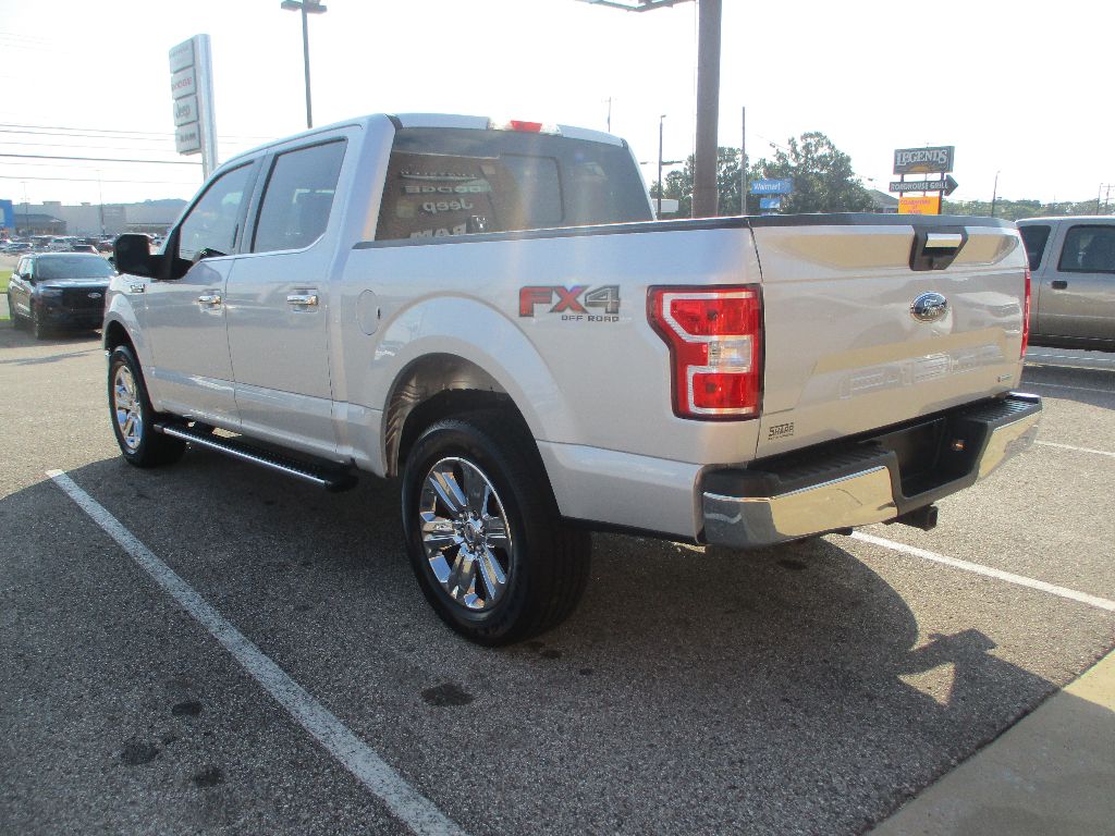 2019 Ford F-150 XLT photo 16