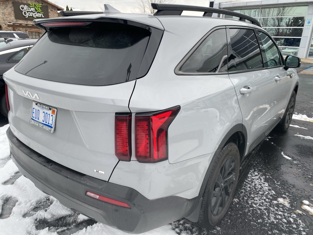 2023 Kia Sorento X-Line S photo 3