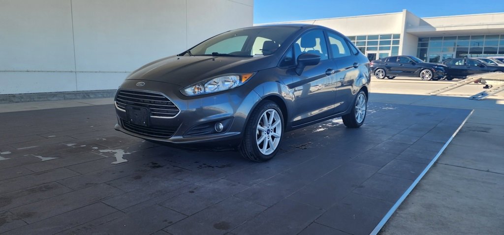 2019 Ford Fiesta SE's photo