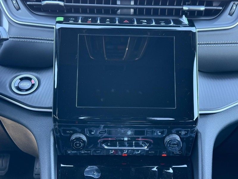 2025 Jeep Grand Cherokee Altitude X photo 5